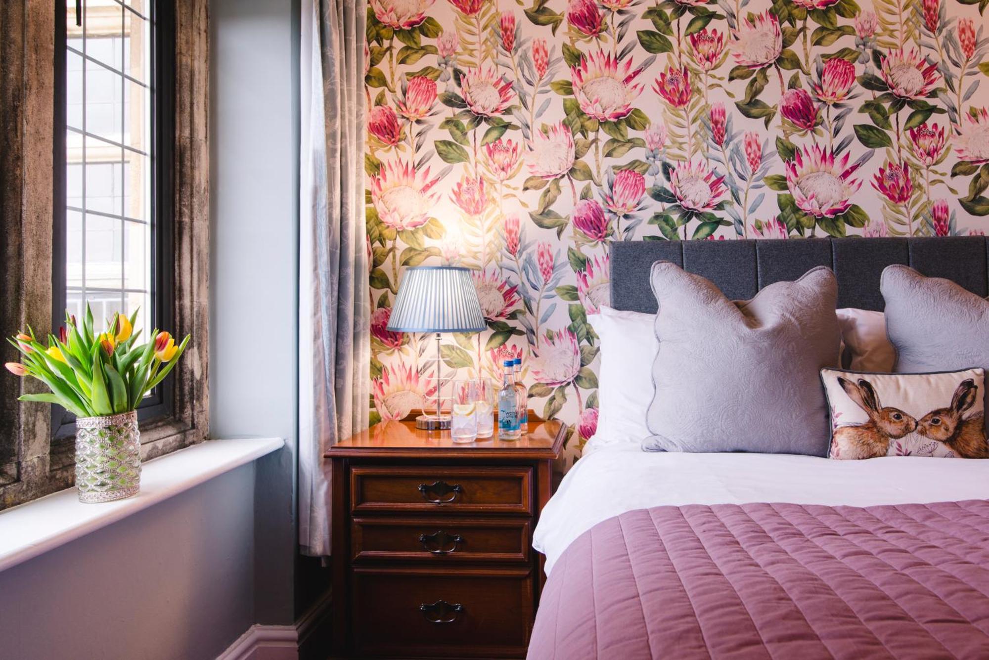 Cricklade House Hotel, Sure Hotel Collection By Best Western Екстериор снимка