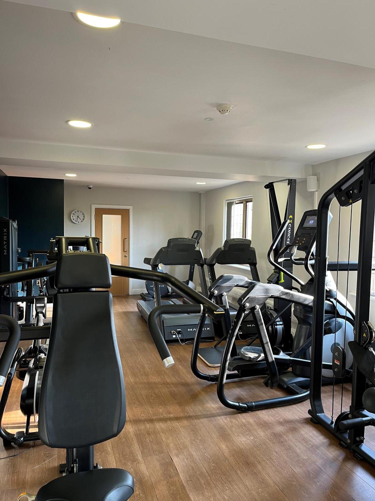 Cricklade House Hotel, Sure Hotel Collection By Best Western Екстериор снимка